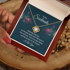Love Knot Necklace – To My Soulmate, Each Day With You
