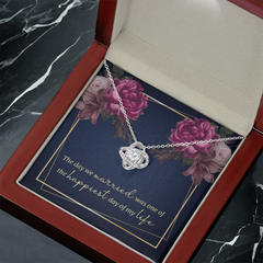 Love Knot Necklace – The Day We Married
